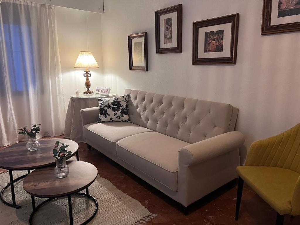 Turistico R. Gonzalez Abreu Appartement Sevilla
